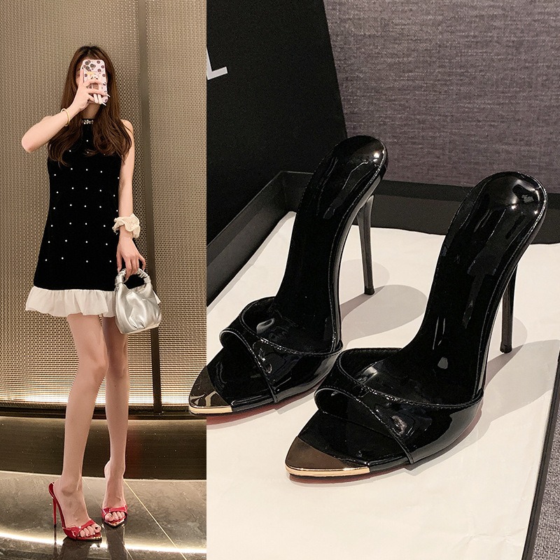 شباشب نسائية جديدة لعام 2026 ب - مراجعة Summer Clothing Stores وسعره